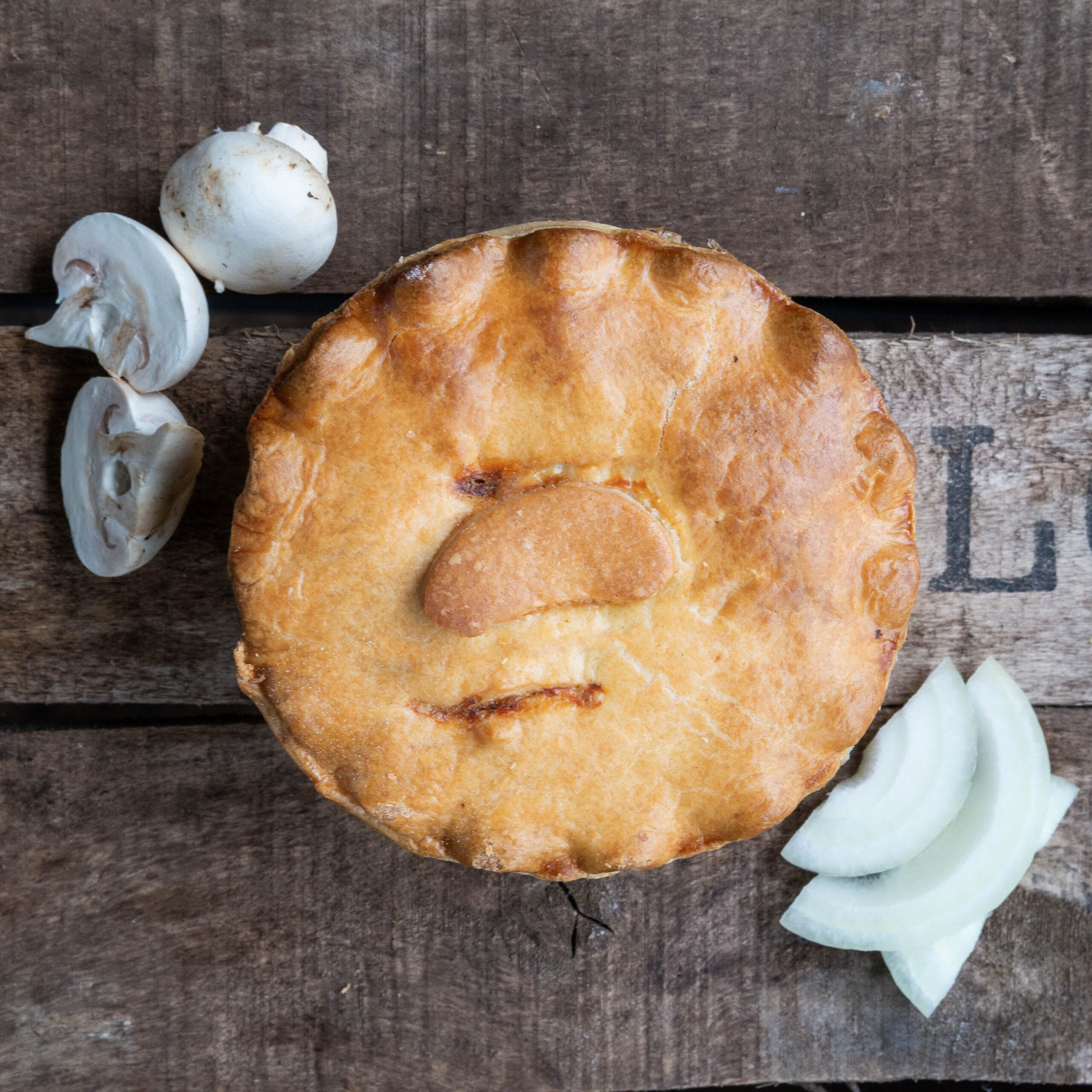 Steak & Kidney Pie (270g) - Cotswold Food and Drink